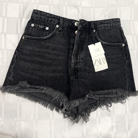 Zara short NEW - Picture 1 of 6